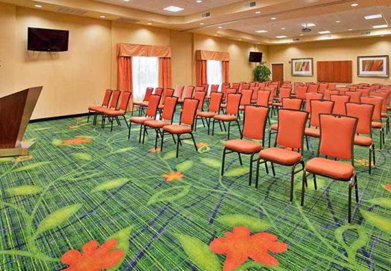 Fairfield Inn & Suites By Marriott Kearney Fasiliteter bilde