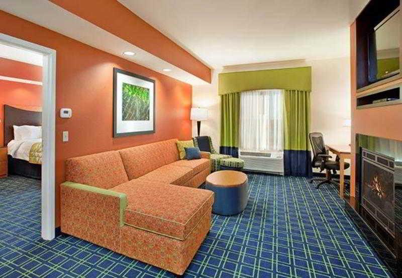 Fairfield Inn & Suites By Marriott Kearney Rom bilde