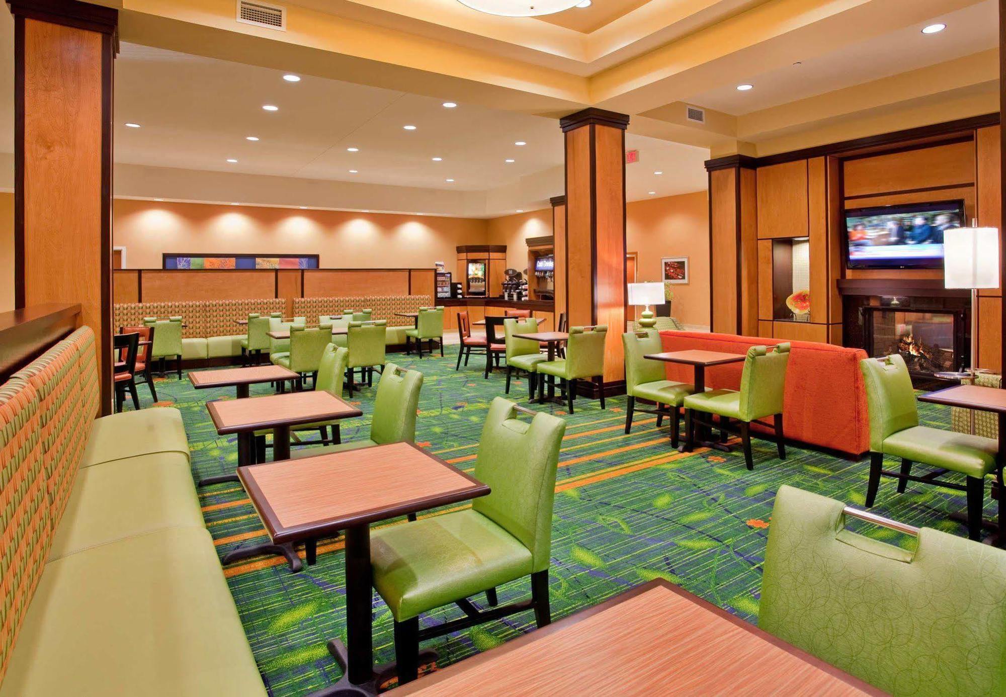 Fairfield Inn & Suites By Marriott Kearney Eksteriør bilde